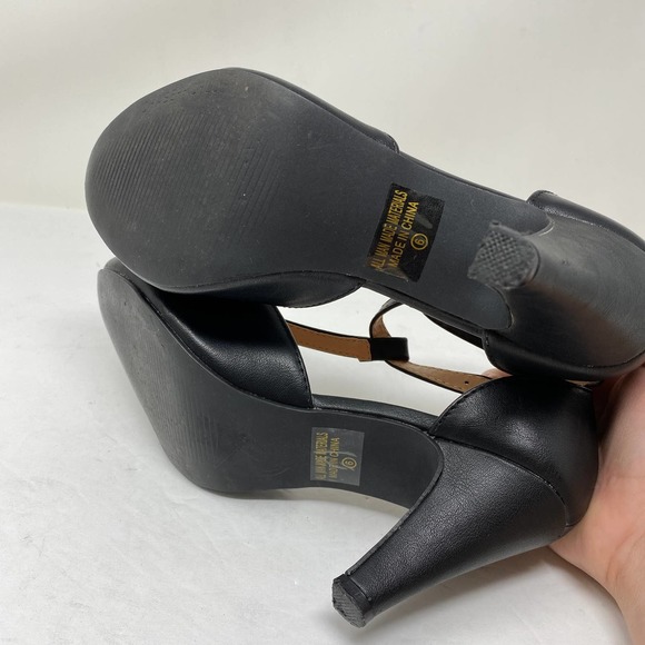 Chase + Chloe Kimmy T-Strap Pumps Black Retro - Picture 6 of 8
